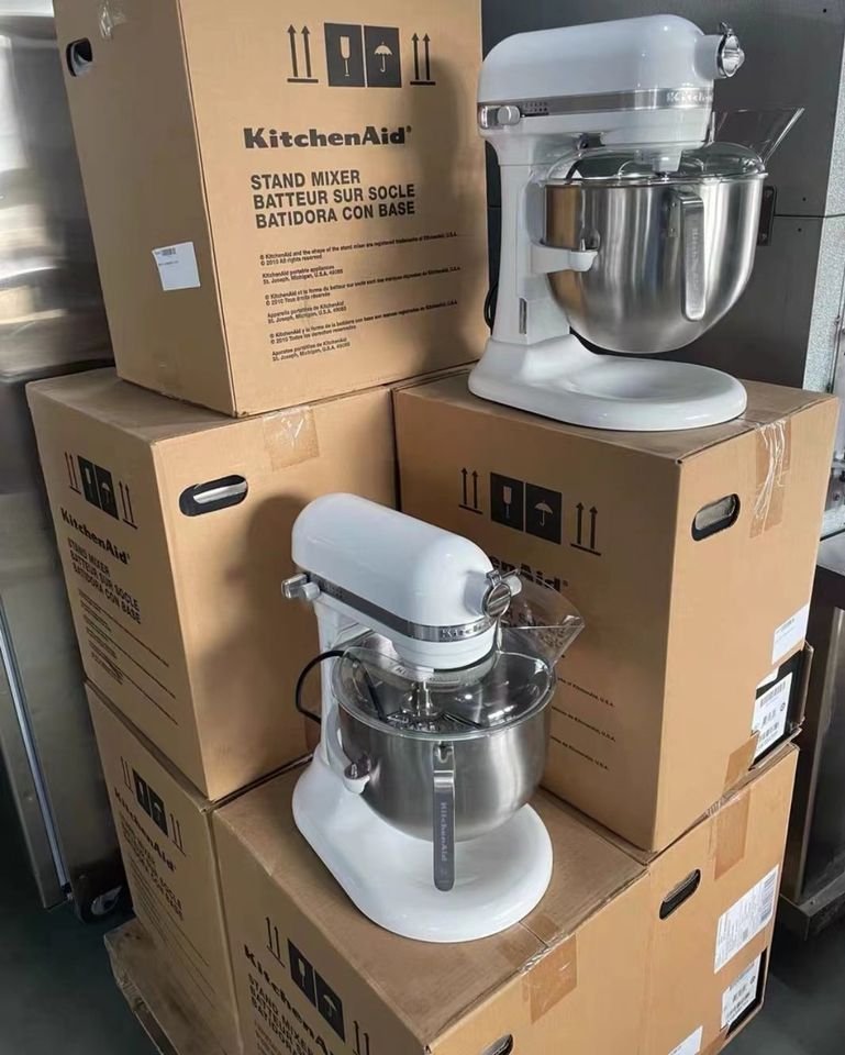 KitchenAid Artisan Stand Mixer 125 in Contour Silver – 5KSM125BCU