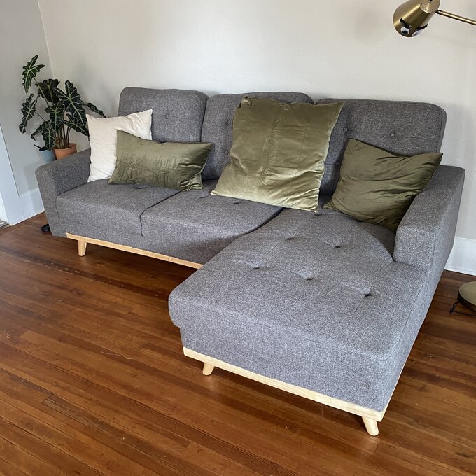【Furniture】Jaheim 91'' Upholstered Sleeper Sofa