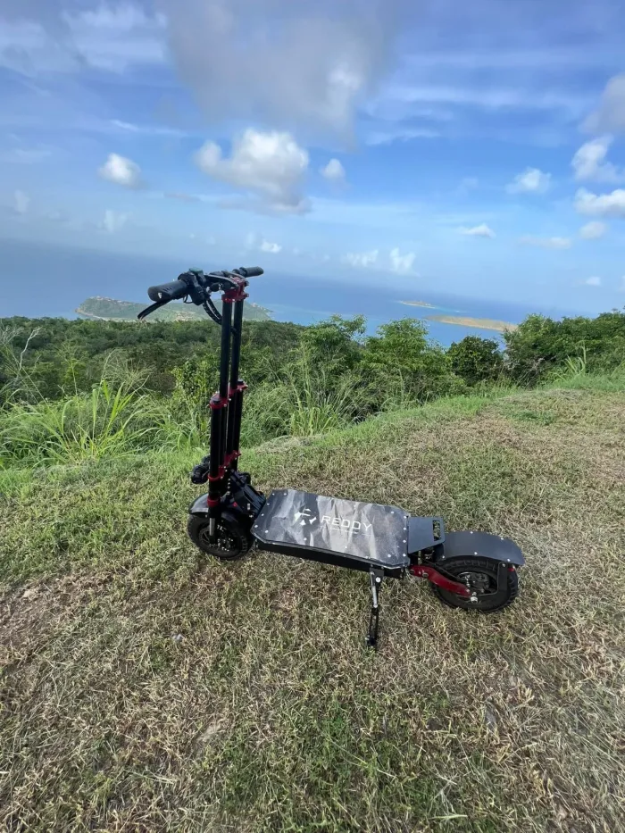Electric Scooter, Max Speed 60MPH, Total Power 8000W, 90 Mile Long Range Battery