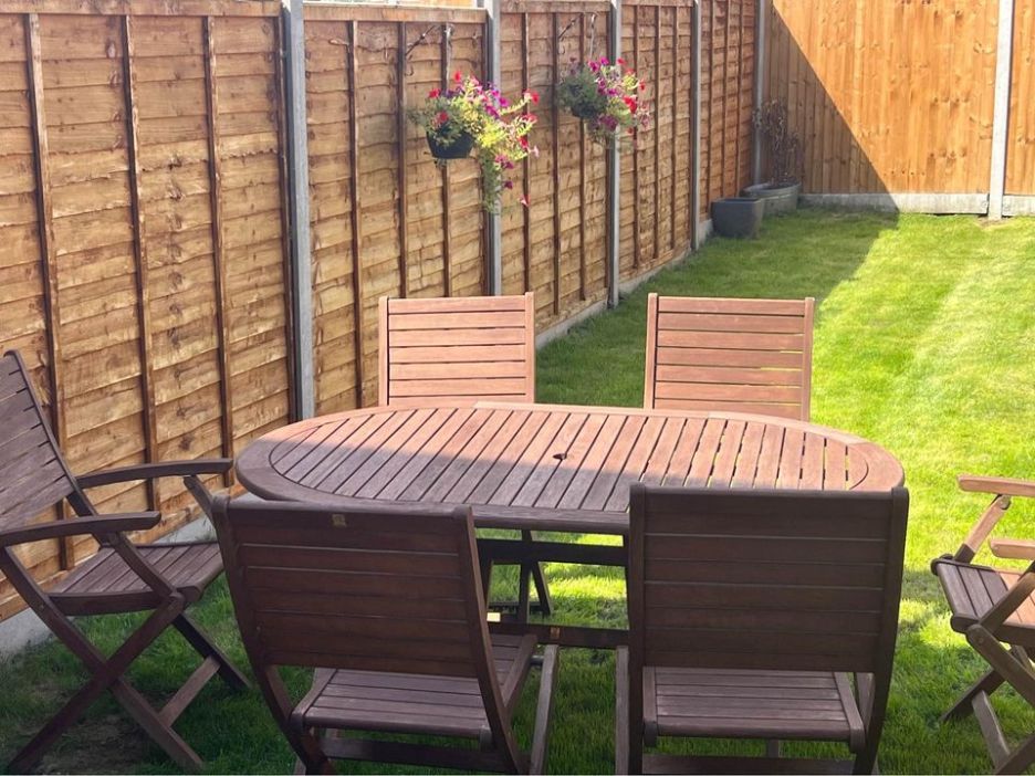 【Furniture】Six seater garden table and chairs
