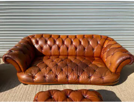 TETRAD OSKAR LEATHER SUITE INCLUDING GRAND SOFA, 2 ARMCHAIRS + FOOTSTOOL