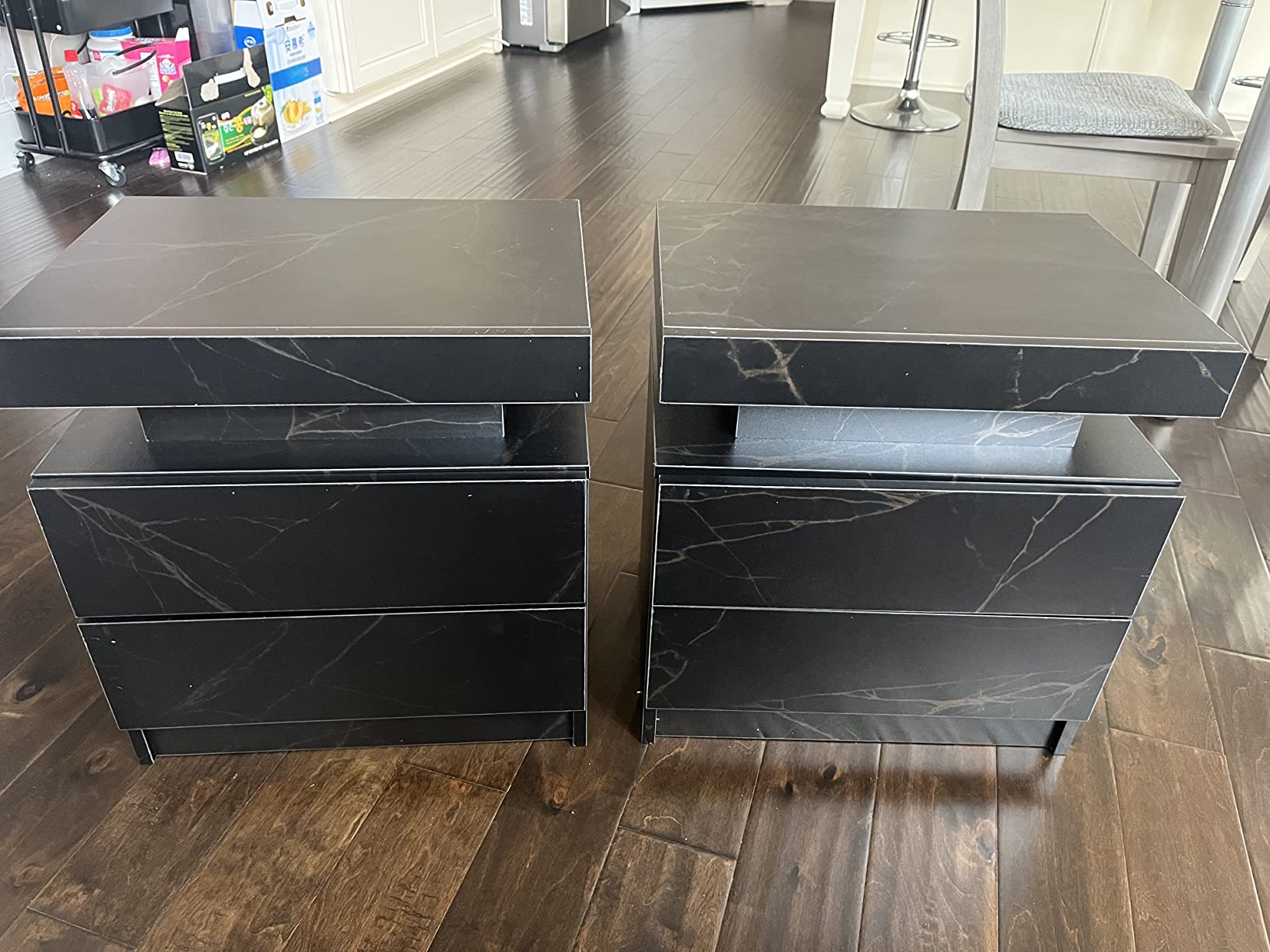 【Furniture】Nightstand Set of 2 LED Nightstand with 2 Drawers, Bedside Table with Drawers for Bedroom Furniture