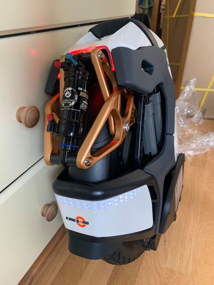 Kingsong S18 Suspension Electric Unicycle - London Stock