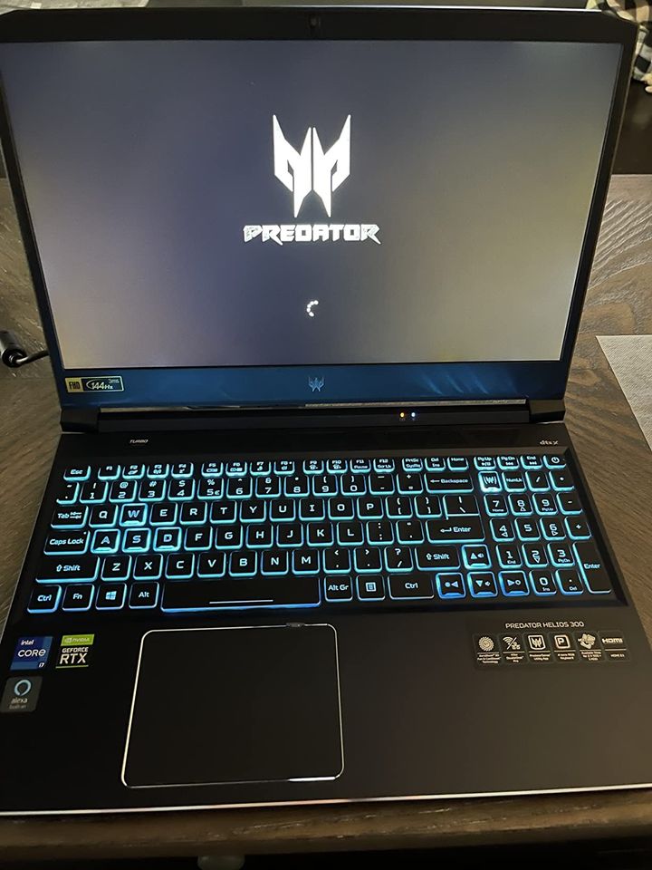 Predator Helios 300, 15 FHD IPS 144Hz, Ci7-11750H, RTX3060 GPU, 16GB+512GB, Windows 10