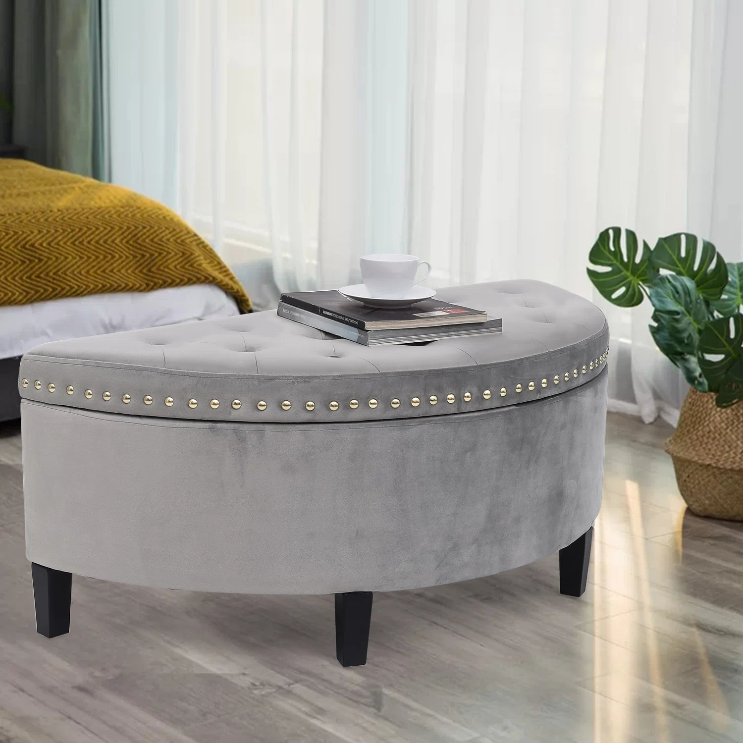 【Furniture】Roxann Upholstered Flip Top Storage Bench