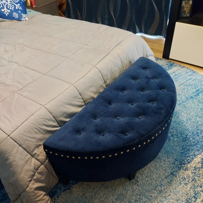 【Furniture】Roxann Upholstered Flip Top Storage Bench