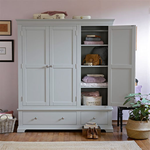 Chantilly Pebble Grey -Triple Wardrobe