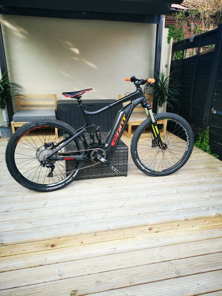 Giant Full E+1 Full Suspension Electric Mountain Bike