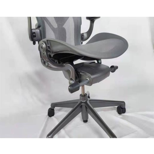 Herman Miller Aeron 2nd generation, Herman Miller Aer on 2nd generation ergonomic chair