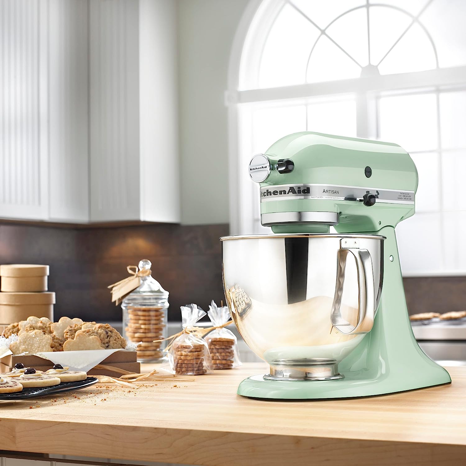 KitchenAid Artisan Series 5-Quart Tilt-Head Stand Mixer - KSM150PS, Milkshake