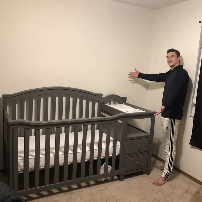 【Baby&Kids】Berkley 4-in-1 Convertible Crib and Changer