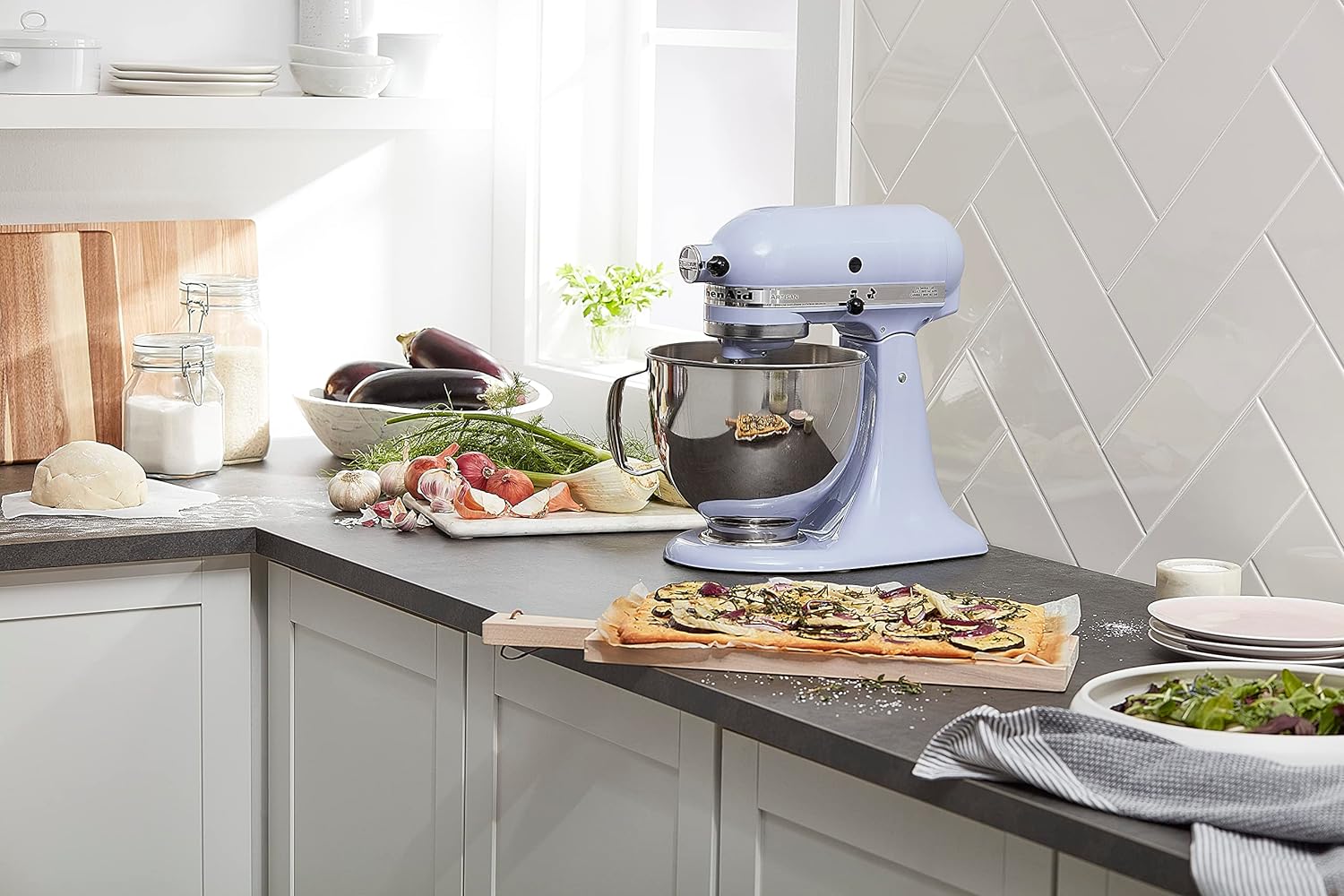 KitchenAid Artisan Series 5-Quart Tilt-Head Stand Mixer - KSM150PS, Milkshake
