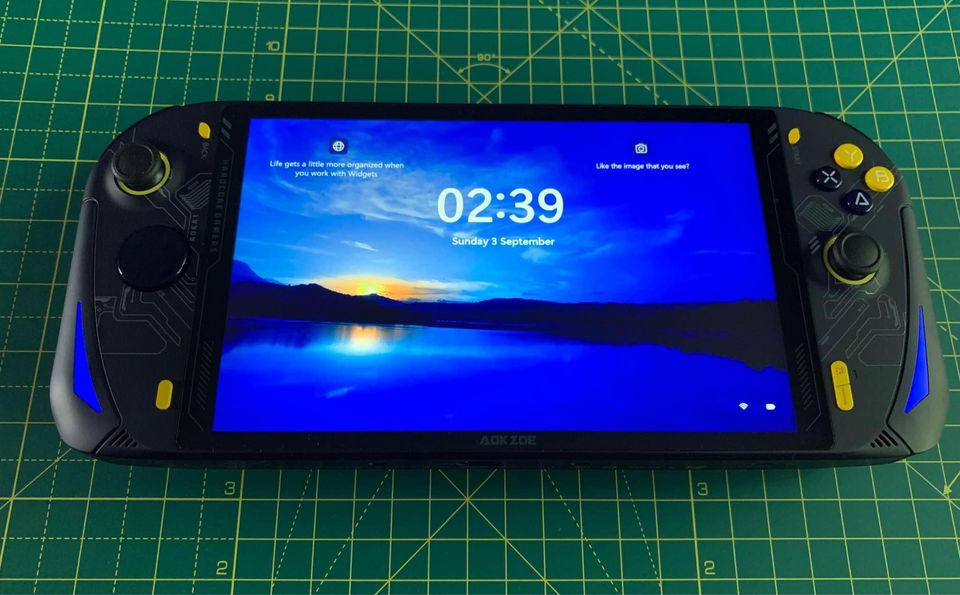 AOKZOE A1 Powerful gaming handheld. New.