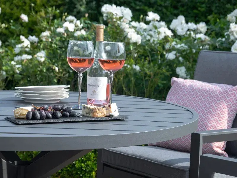 【Home&Garden】Maze Rattan New York 8 Seat Oval Dining Set