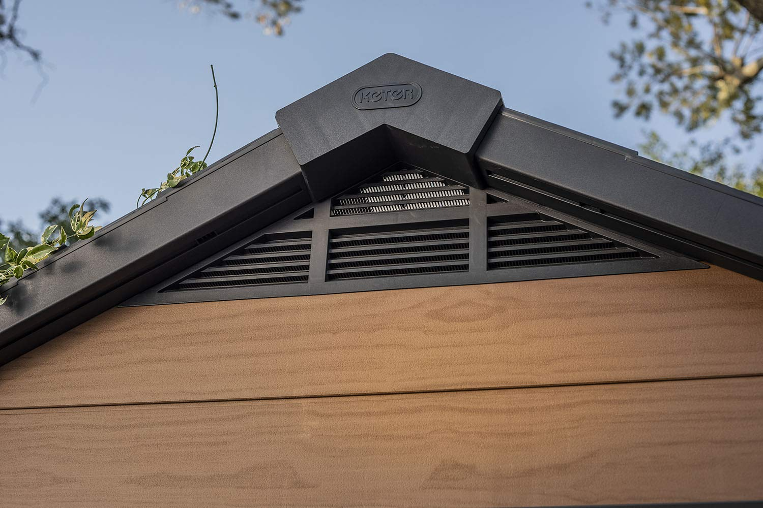 【Storage Shed】7.5×7 Large Resin Outdoor Storage Shed Kit – Perfect to Store Patio Furniture, Garden Tools