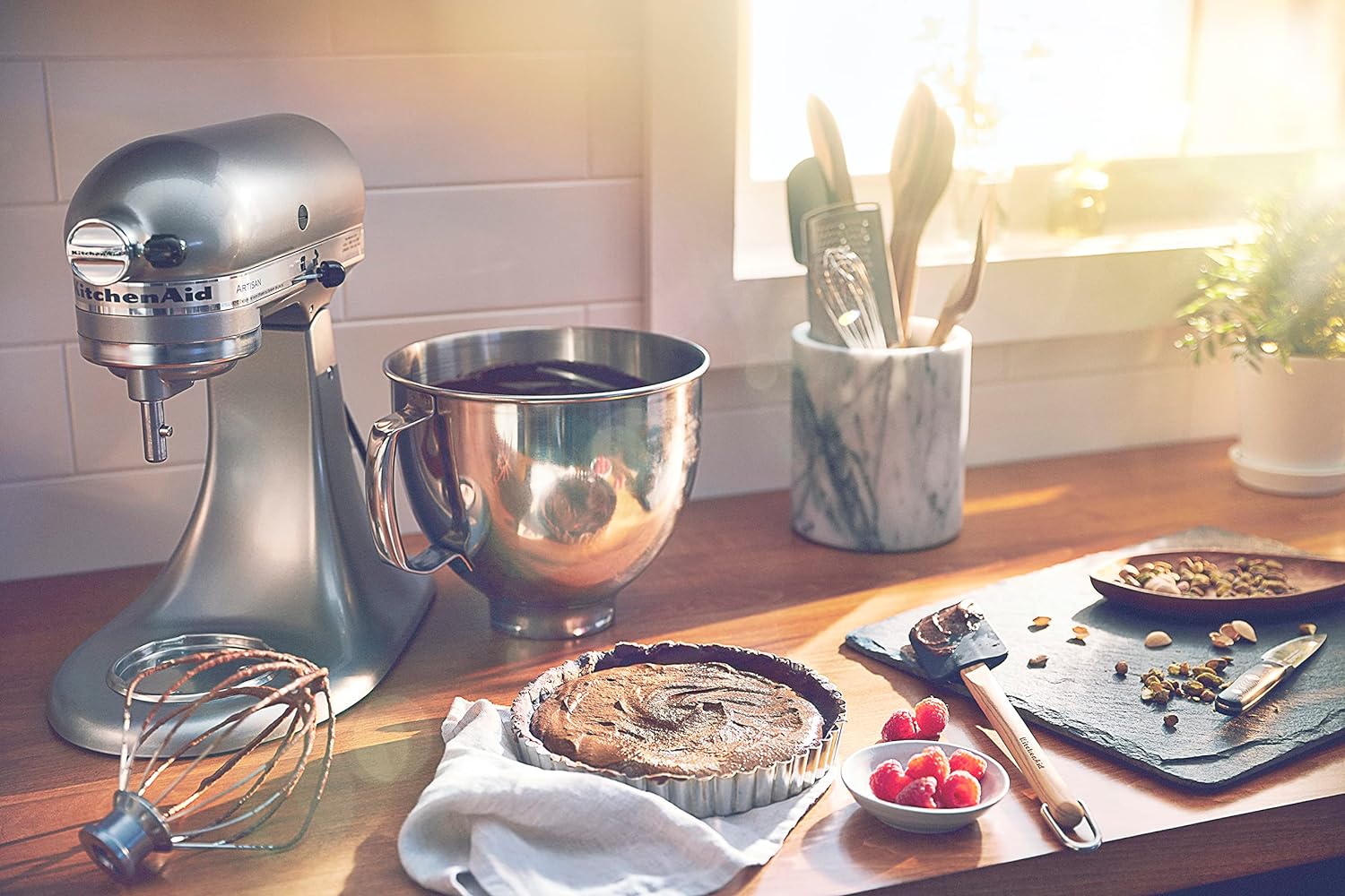 KitchenAid Artisan Series 5-Quart Tilt-Head Stand Mixer - KSM150PS, Milkshake