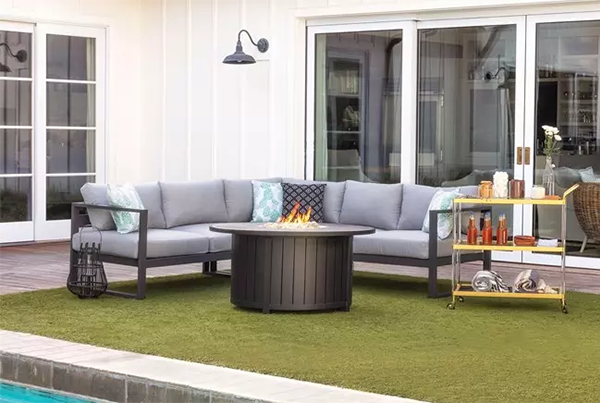 Ravelo Outdoor 3 Piece 93″ Sectional