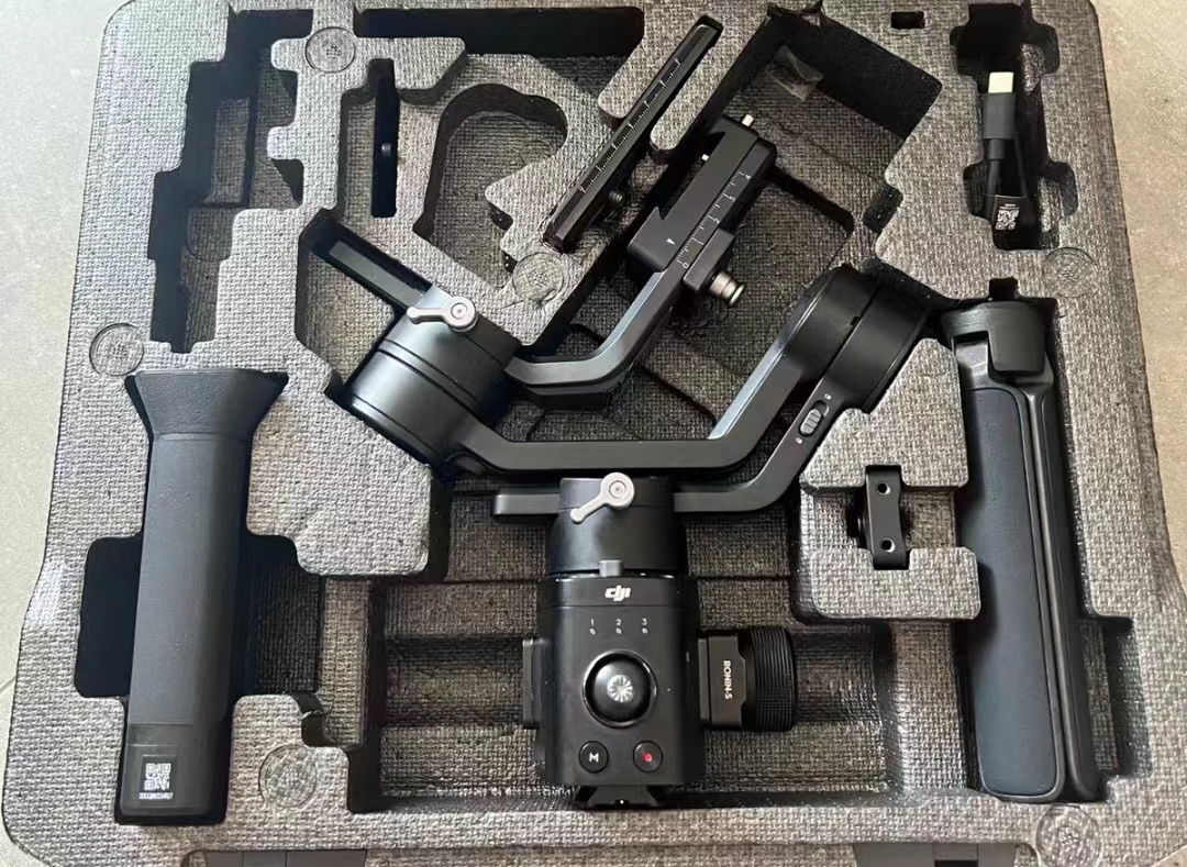 The new Ronin S series stabilizer.